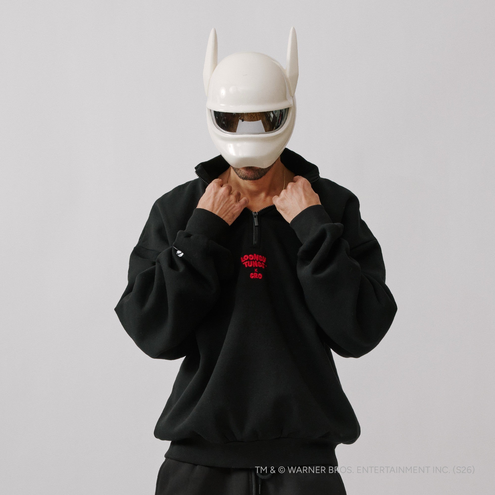 Looney Tunes & Cro Marvin - Don't Make Me Angry Sweater 439935
