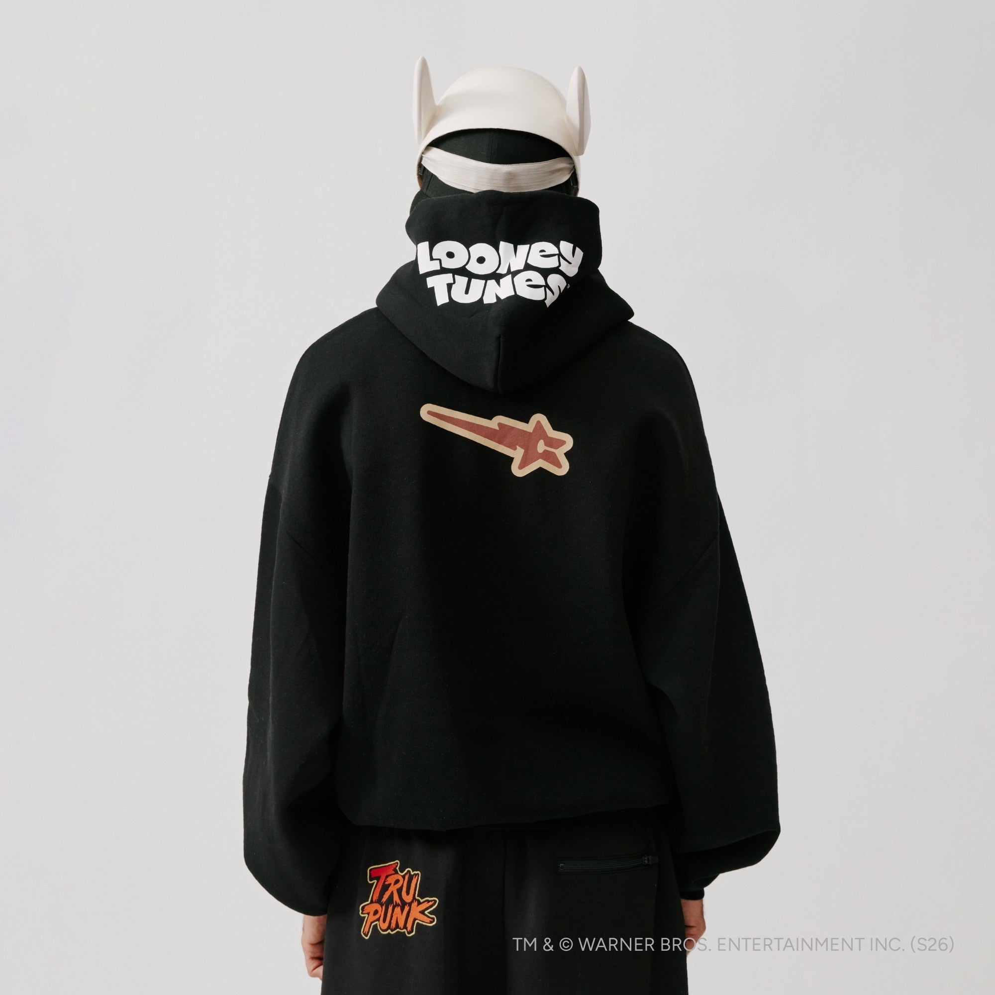 Looney Tunes & Cro Taz is coming Shirts 440003