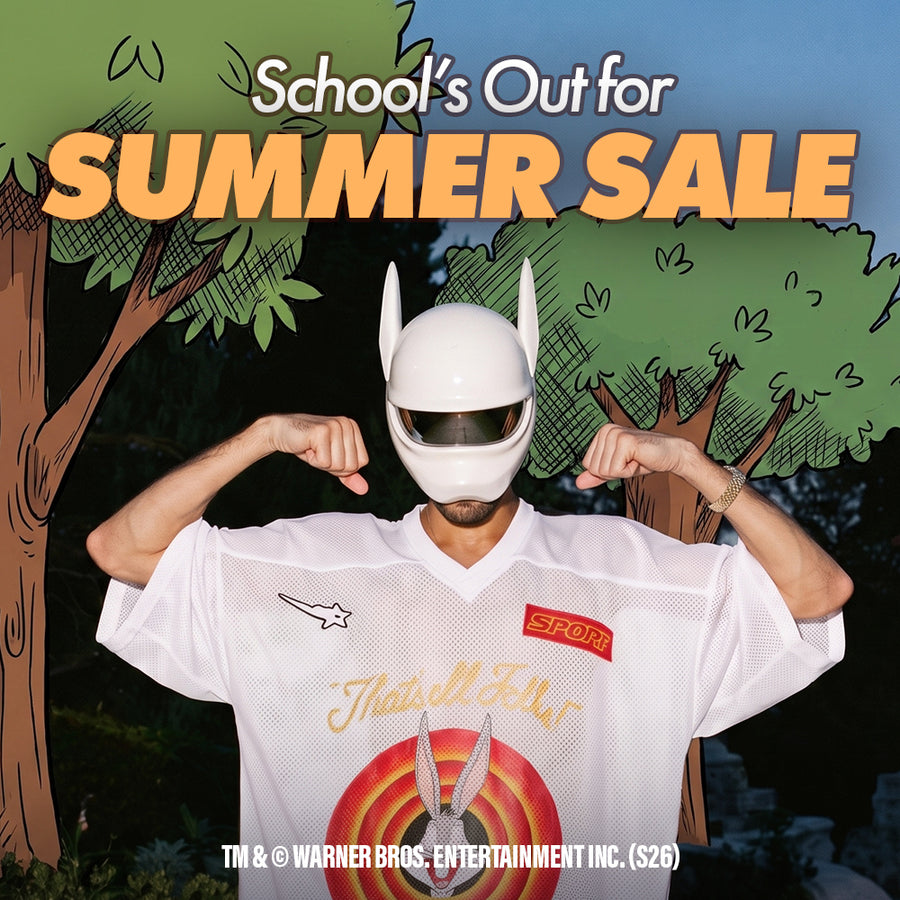 School is out for Summer Sale - CRO mit weißem Looney Tunes x CRO "Train like a Star" Trikot
